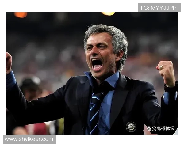 眉骨高挑的足球明星们如何在赛场上展现独特魅力与风采